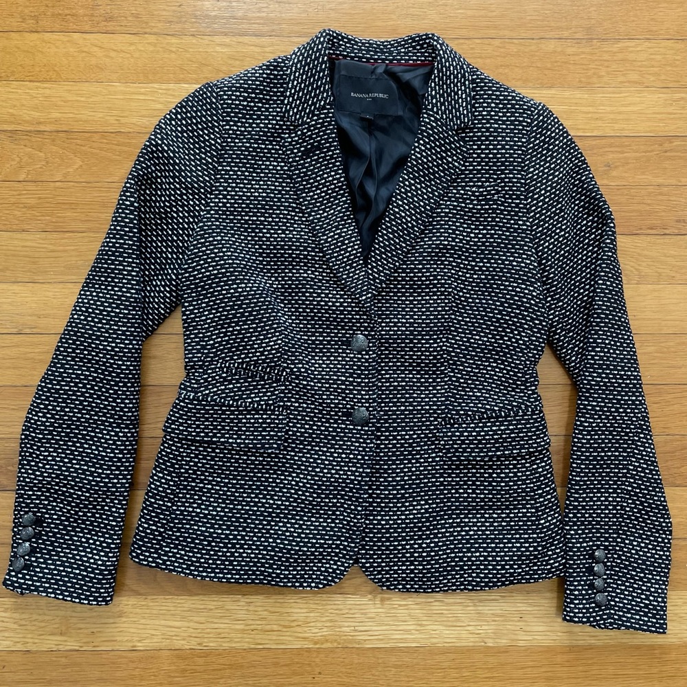 Black & White Tweed Banana Republic Blazer- Size 4